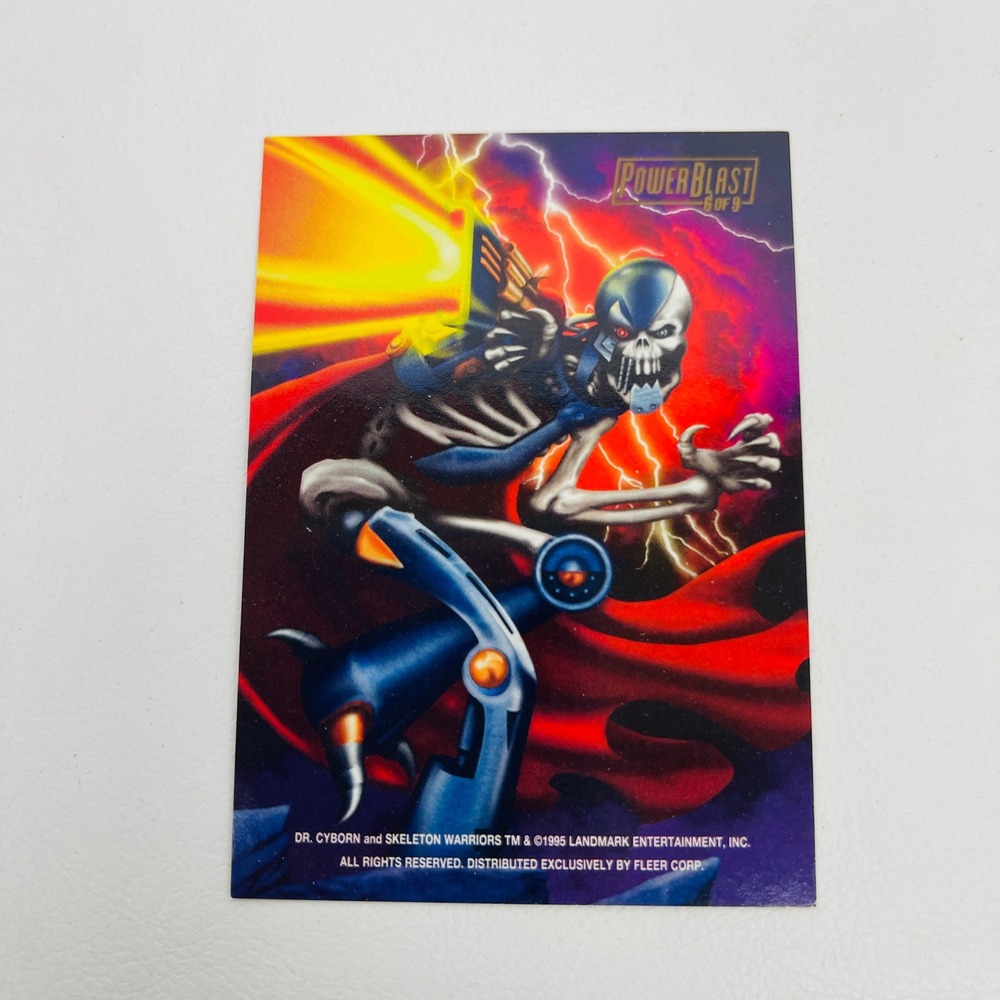 Fleer Trading Card Dr. Cyborn 6 of 9 Power Blast Skeleton Warriors Foil 1995 EX